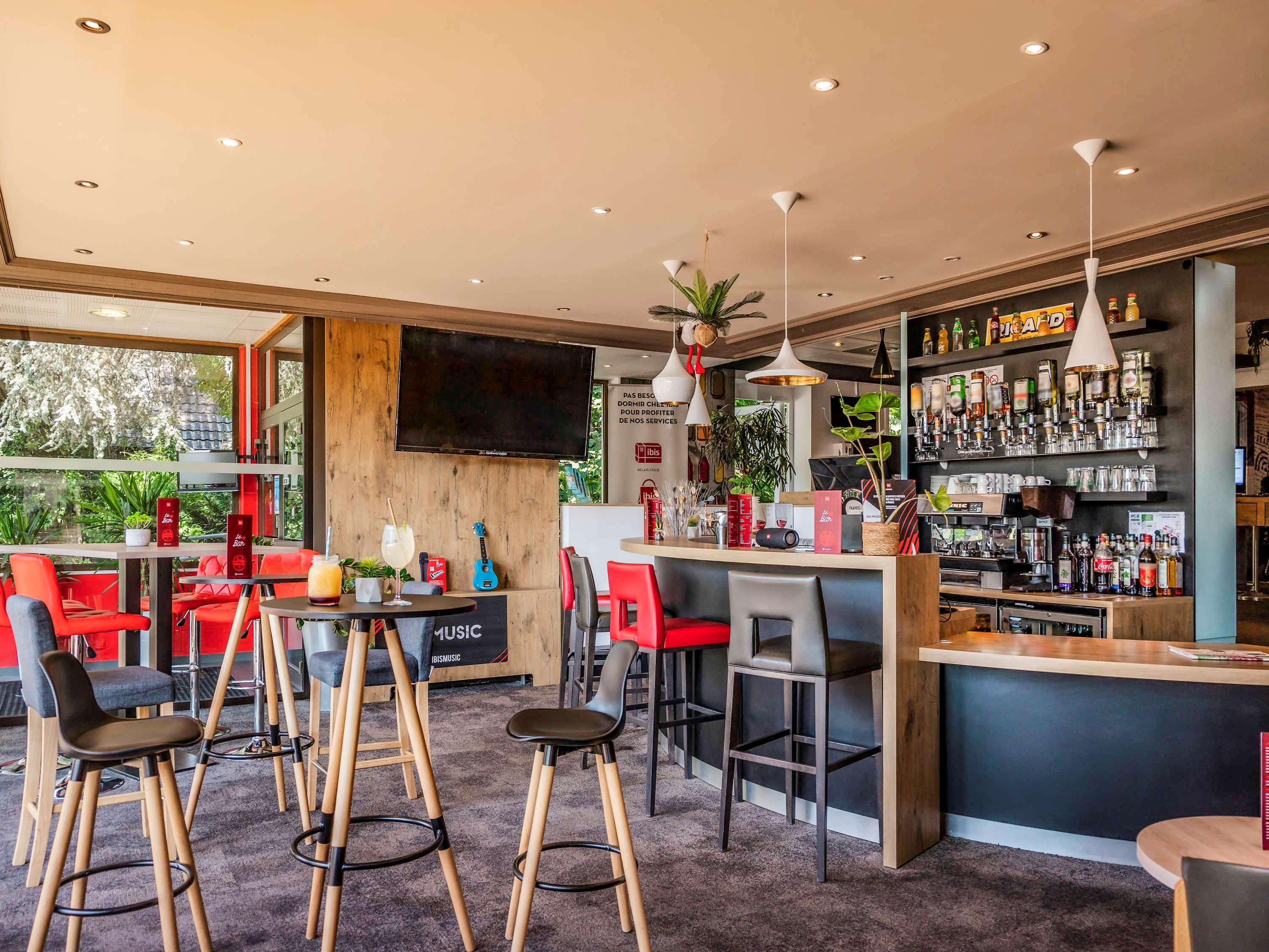 Ibis Colmar Est - Hotel Restaurant En Alsace Horbourg-Wihr Esterno foto