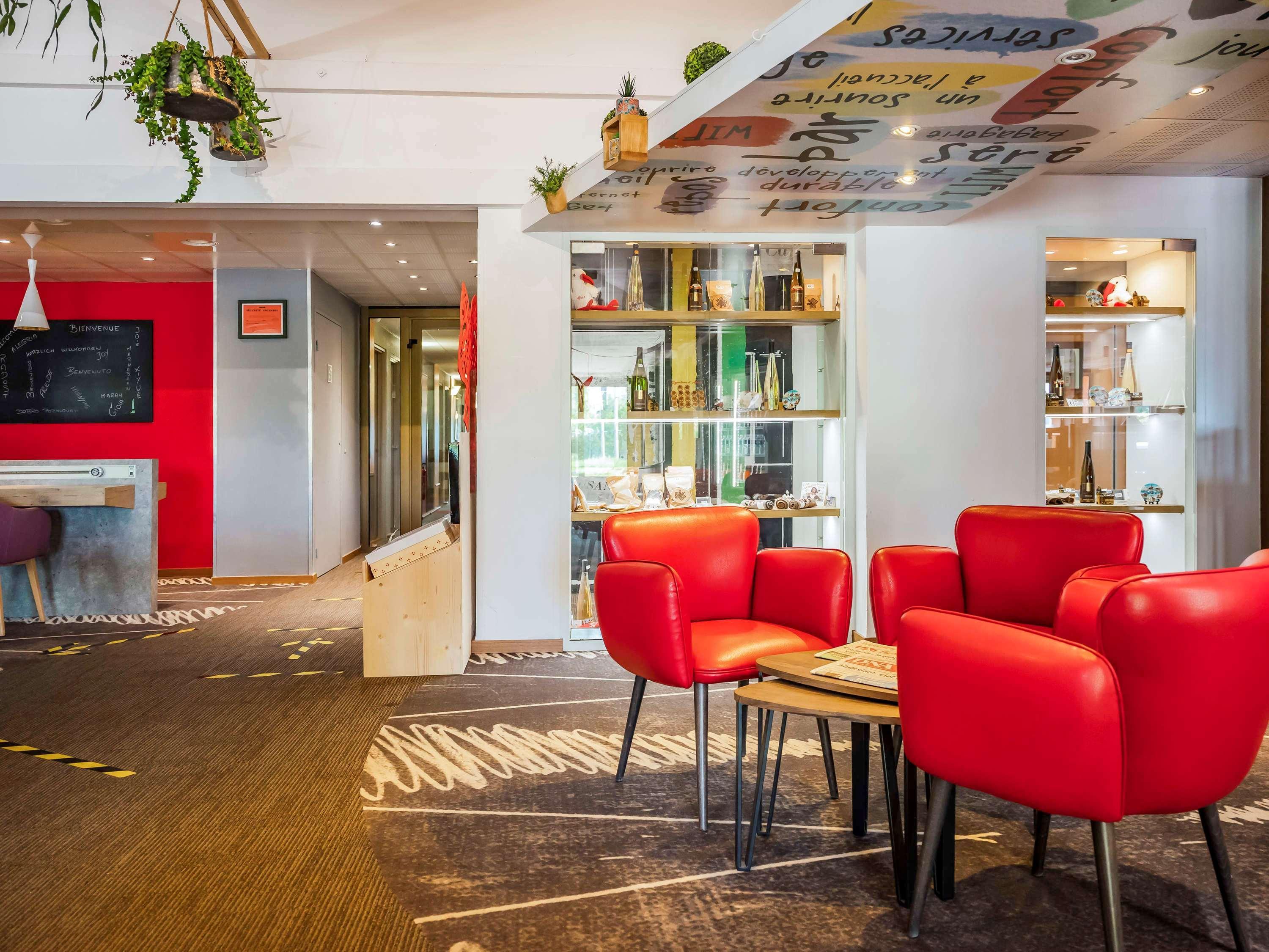 Ibis Colmar Est - Hotel Restaurant En Alsace Horbourg-Wihr Esterno foto